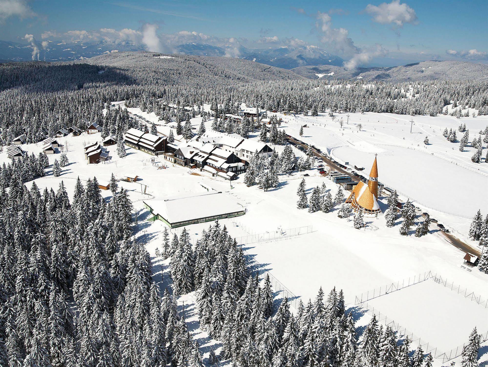 Rogla - Hotel Rogla Resnik エクステリア 写真